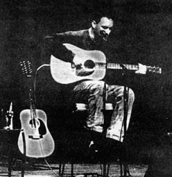 Dave Matthews wide.jpg