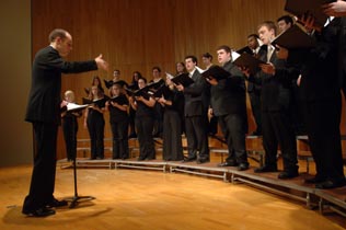 chamber singers 2007.jpg