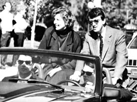 86 Bob Gwen Bottoms Old Gold parade.jpg