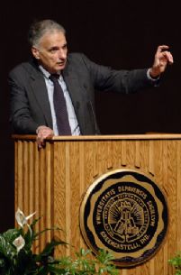 Ralph Nader Ubben 3.jpg