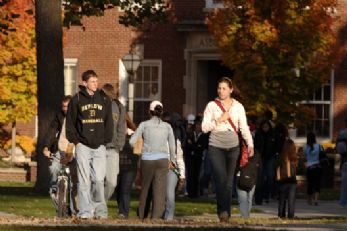 Students Walk Fall 2007.jpg