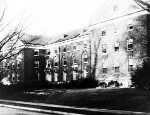 Longden Hall BW.jpg