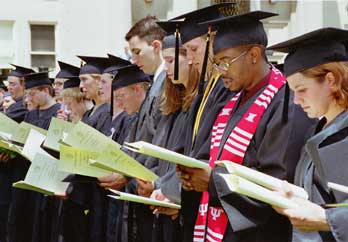 2001-Commence-4.jpg