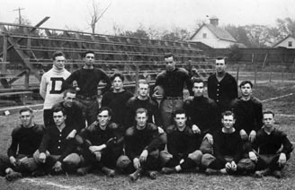 1910 or 11 DP team.jpg