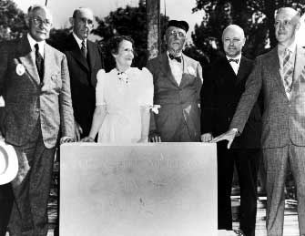 harrison hall dedication 1938.jpg