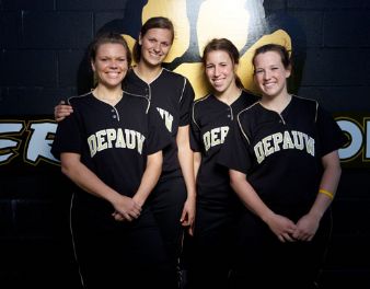 DePauw_softball_seniors_2009.jpg