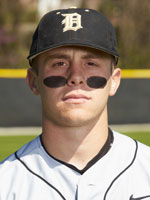 hoffman_taylor_2009baseball.jpg