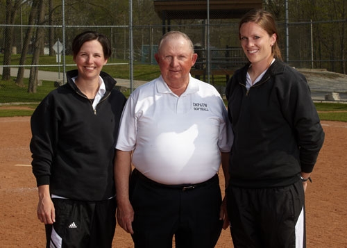 softball_2010_coaches.jpg